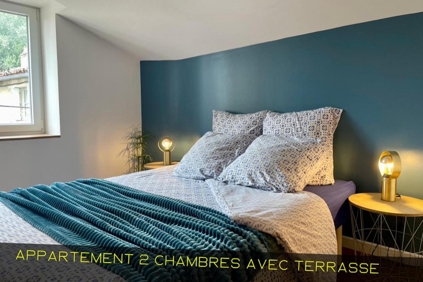 Les Appartements Du Pont Joubert Пуатье Экстерьер фото